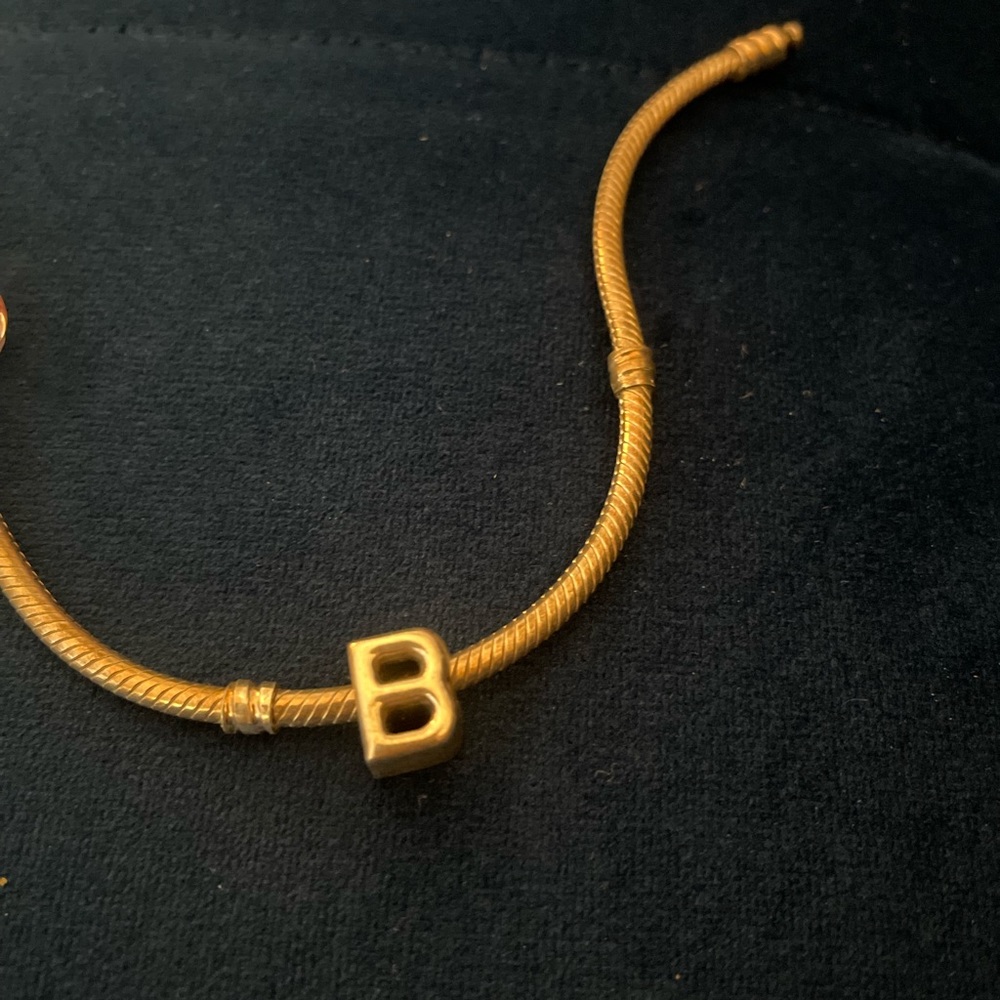Pandora Moments Heart Clasp Snake Chain Bracelet - Picture 4 of 4